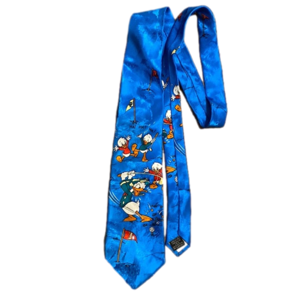10/$10 Disney Donald Duck golfing with his nephews silk tie 57” -bm
